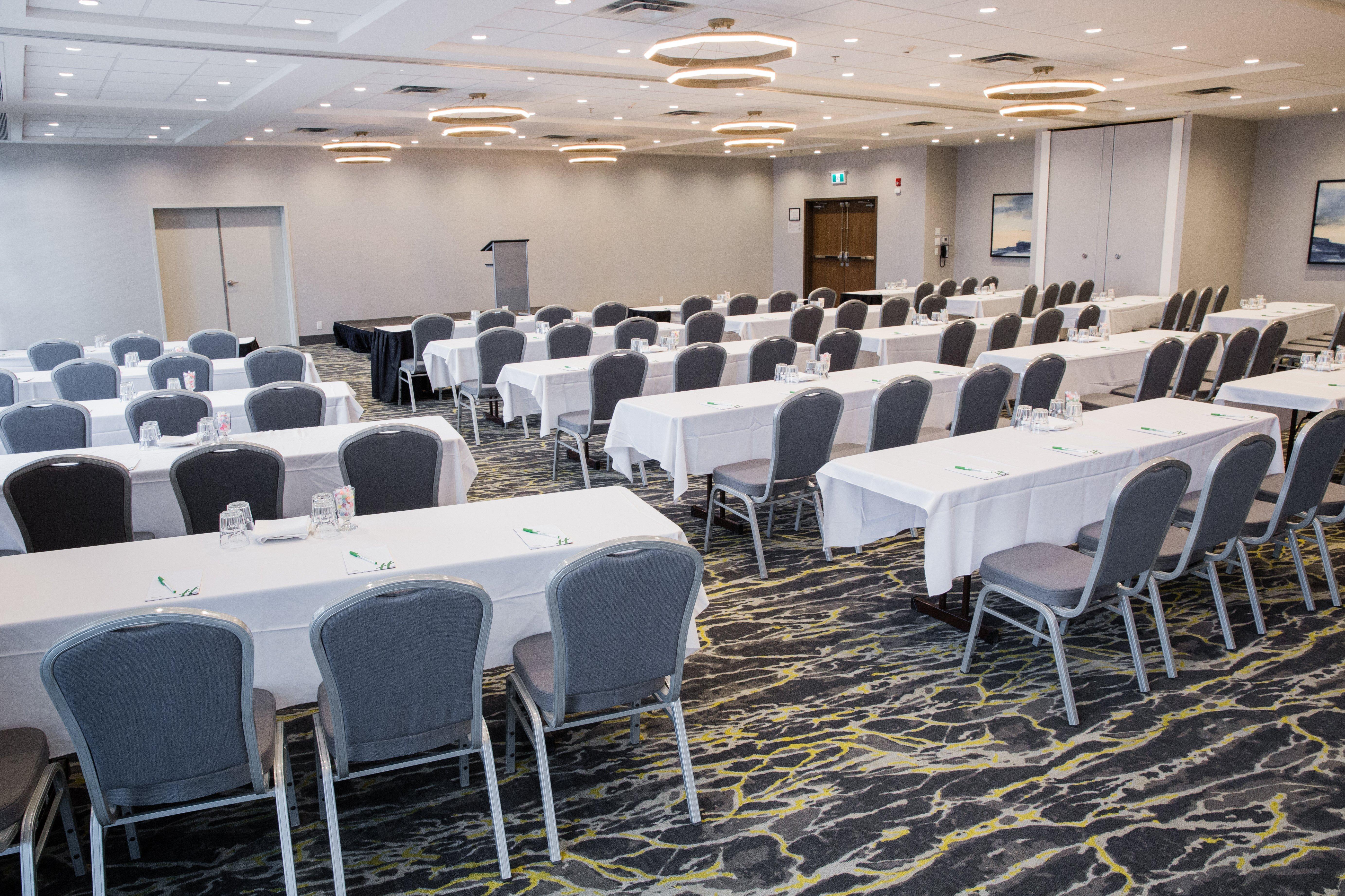 Holiday Inn Calgary South Conference Center Extérieur photo